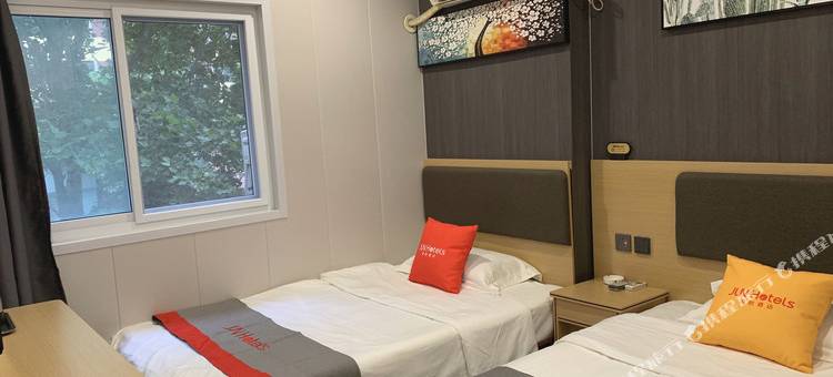 骏怡连锁酒店(济南省立医院岔路街店)图片