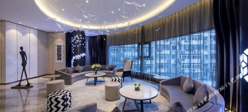 景莱·轻奢酒店(上海站武宁路地铁站店)图片
