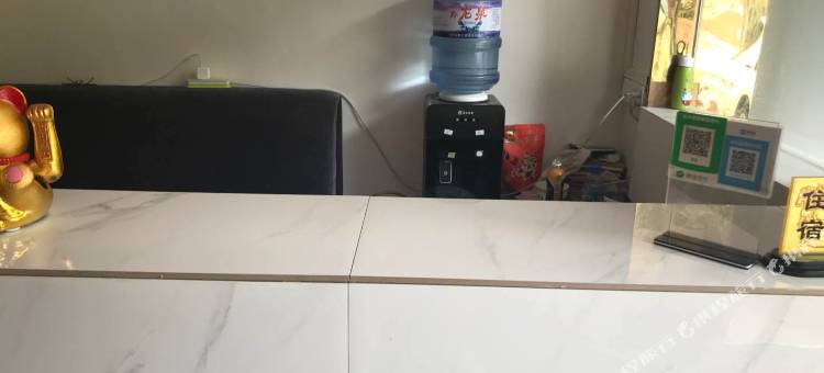 百悦酒店(凯里学院店)图片