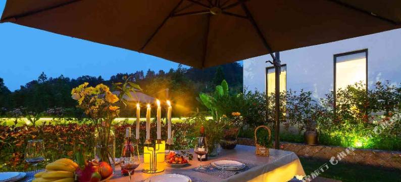 莫干七栖·QIXI温泉设计师环山野奢·星空泳池花园美宿图片