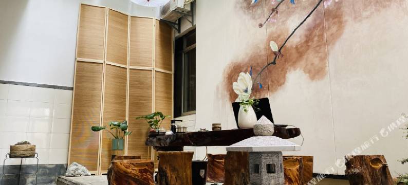 大理月时光民宿酒店图片