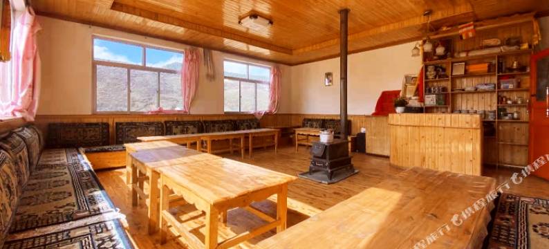 若尔盖白龙江大酒店图片