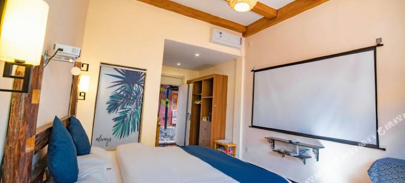 丽江束河古镇德合丰客栈图片