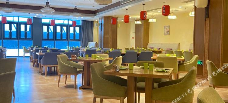 汤泉首岭云海苑度假别墅(四纬路分店)图片