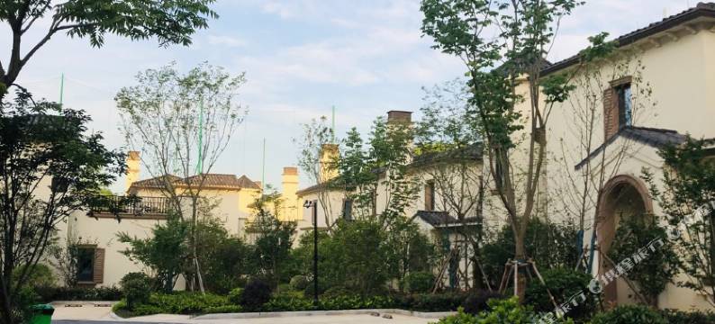 湖州嗨美丽大方的你度假别墅图片