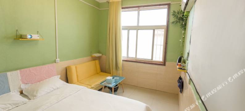 万潘主题酒店(叶公古街店)图片