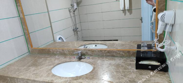 和平怡都商务酒店图片