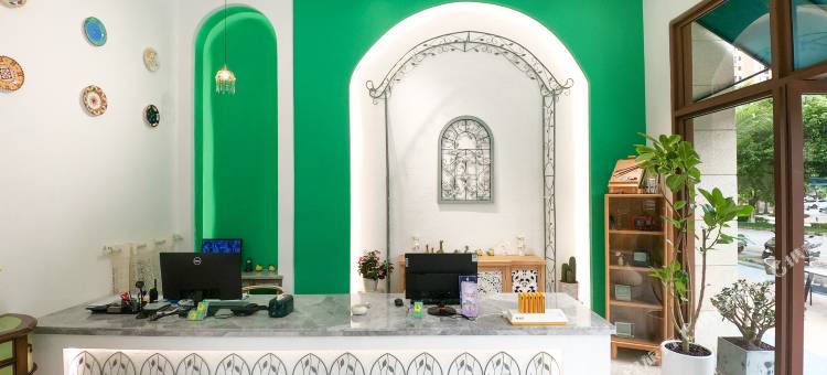 逐风概念酒店(保山高铁站店)图片