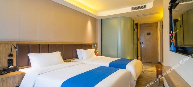 乐轩假日酒店(阳江京源城购物中心店)图片