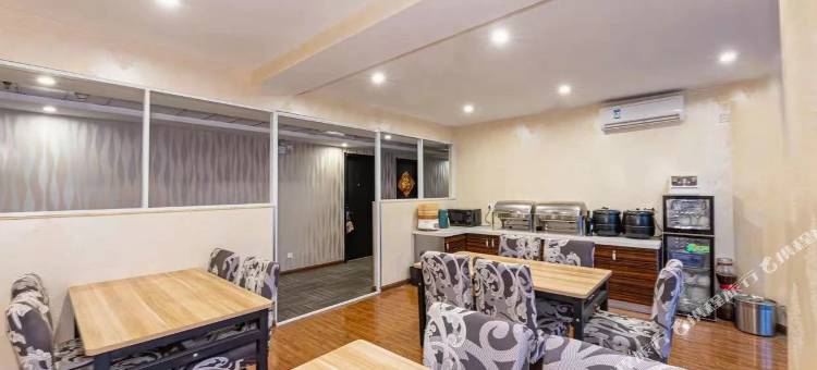 怡莱酒店(扬中扬子桥店)图片