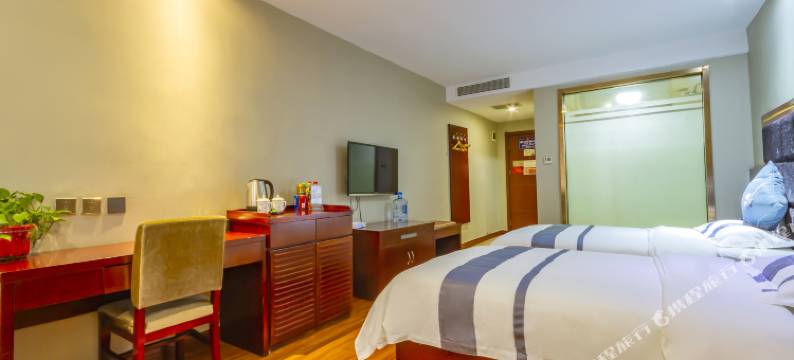 咸阳鑫湖泊庭酒店图片