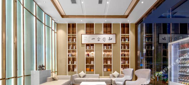 智恒国际酒店(南宁火车东站店)图片