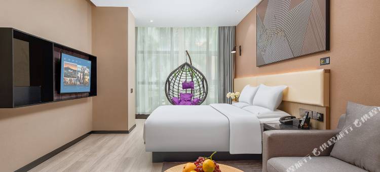 IU 酒店(瑞丽财富广场彩云城店)图片