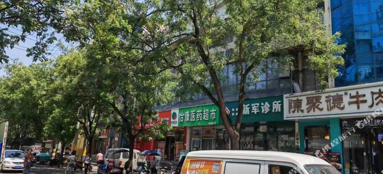 轻住酒店(西安西京医院通化门地铁站店)图片