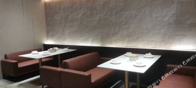 加曼酒店(蒸湘万达店)图片