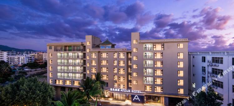 三亚湾凤凰路亚朵酒店图片