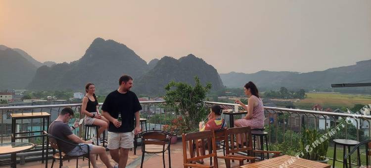 Phong Nha Jasmine Hostel & Rooftop Bar图片