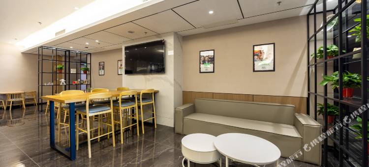 康铂酒店(兰州大学地铁站兰州站店)图片