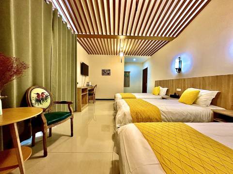 敦煌逸居客栈(敦煌夜市店)