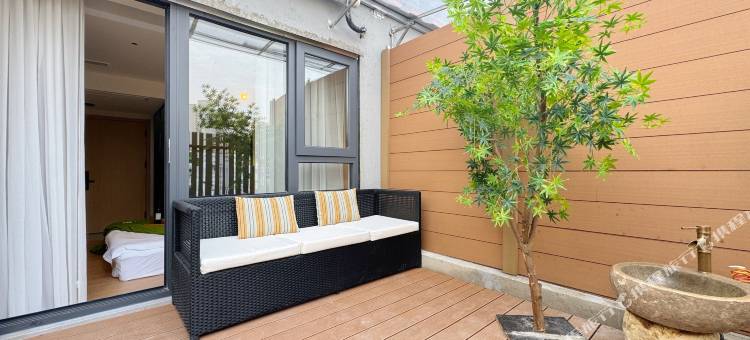 龙猫精灵酒店(南京火车站红山动物园店)图片