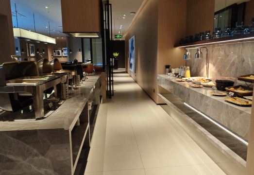 Jingtone Hotel (Laibin City Square Wal-Mart Binjiangyuan) Hotel Overview