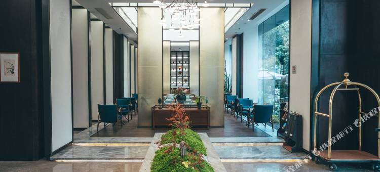 峨眉山澜庭·悦景酒店(峨眉高铁站店)图片