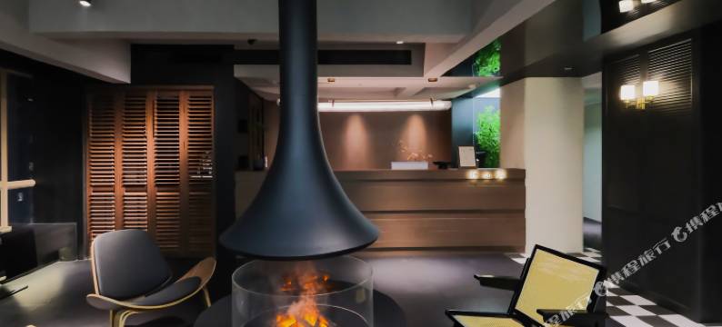 隐山居酒店(花果园购物中心白宫艺术中心店)图片