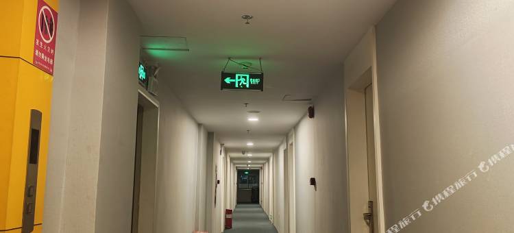 星和酒店(中山万象汇人民医院店)图片