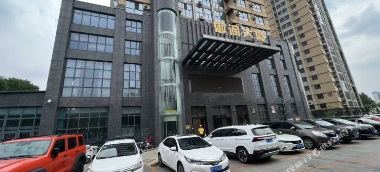 小暖民宿(御润大厦店)图片