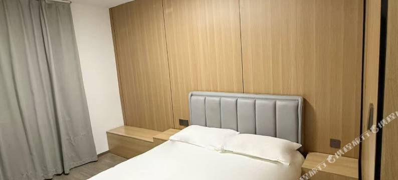 镇江罗马假日旅店图片