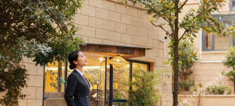 舍下小驻民宿(遵义保利未来城黔北国际汽车城店)图片