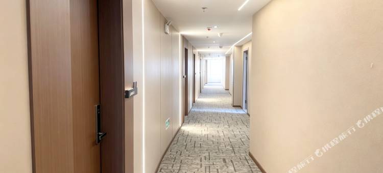 美曼影音酒店(邵东烟酒美食城高铁站店)图片
