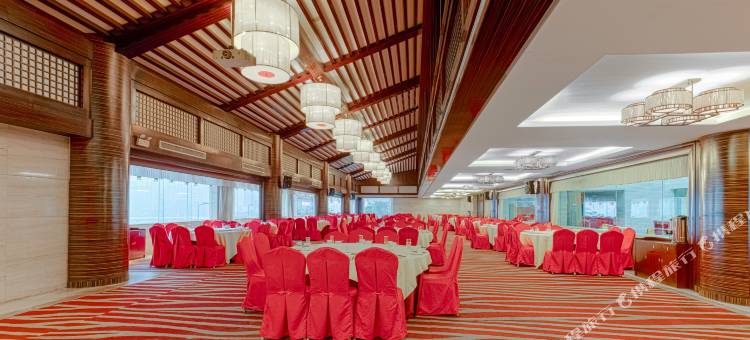 张家界国际大酒店(张家界吉首大学七十二奇楼店)图片