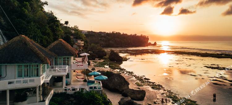 岩石-六卧室海滨别墅-冲浪入驻地(The Rocks - 6Br Beachfront Villa, Surf-in Location)图片
