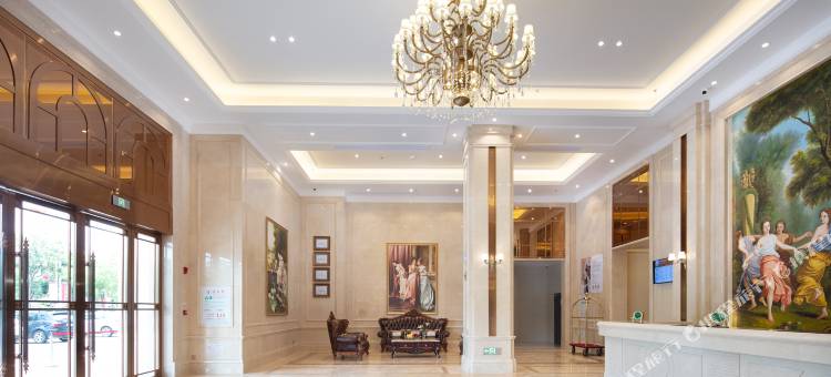 维也纳国际酒店(赣州石城琴江公园店)图片