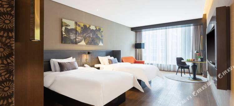 和颐至尊酒店(昆明老街南屏步行街店)图片