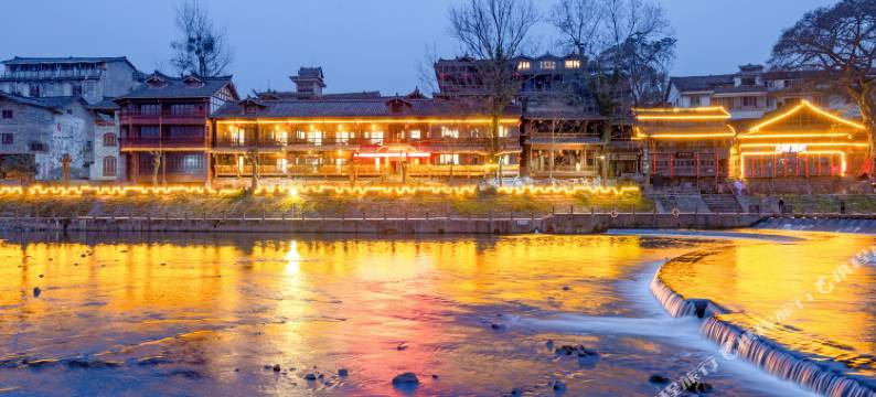 眉山柳江古镇山水阁图片