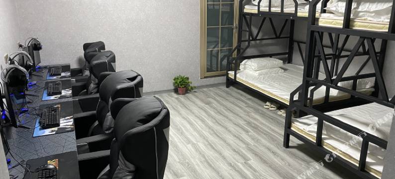 兴平沧澜电竞酒店图片