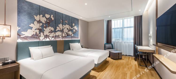 白玉兰酒店(建湖万彩国际购物中心店)图片