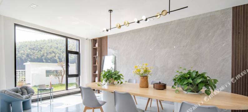 长兴暖竹·180°湖景度假Villa设计美宿图片