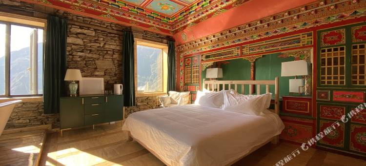 丹巴空山民宿(中路藏寨店)图片