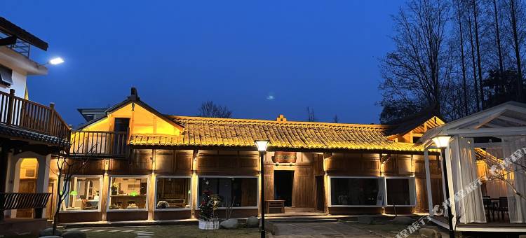 洪雅清衣瓦屋图片