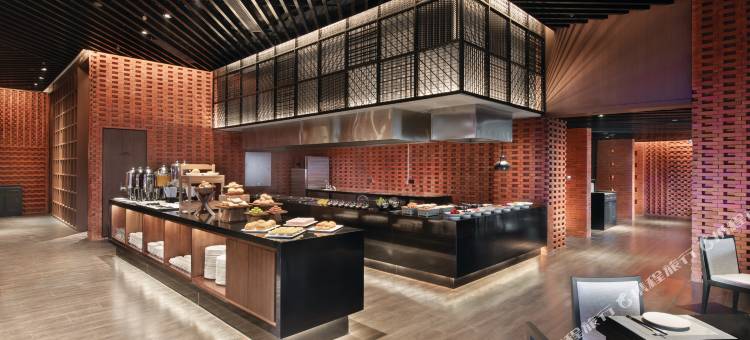 南昌梅岭新旅铂尔曼酒店图片