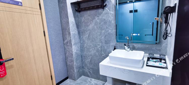 尚客优酒店(呼和浩特赛罕区彩虹城北京四中店)图片