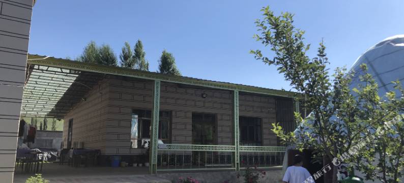 那拉提美厨民宿图片