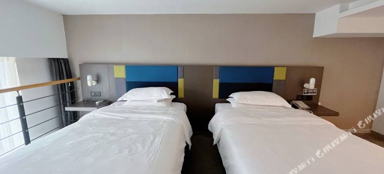 华辰酒店(沈阳华晨宝马陶瓷城店)图片