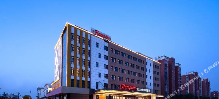 淮北东湖希尔顿欢朋酒店图片