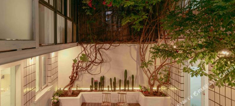 半圆咖啡客栈(大理古城店)图片