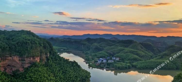 寻也度假民宿·Holiday Villa图片