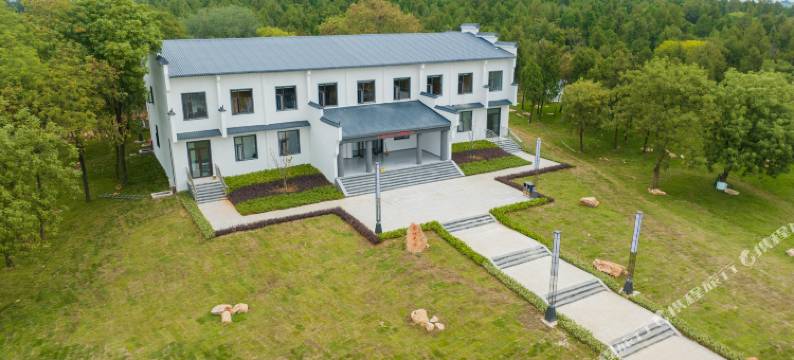 定远金山溪谷酒店图片